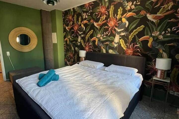 Ganze Wohnung, Apartment Leipzig Alt Lindenau – 5 Pers., Parkplatz in Alt-West, Leipzig