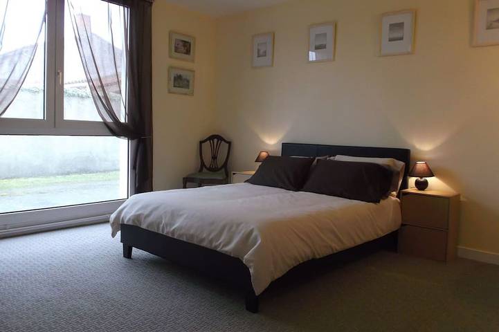 Location de vacances pour 14 personnes, avec jardin et terrasse à Argenton-l'Église - 3