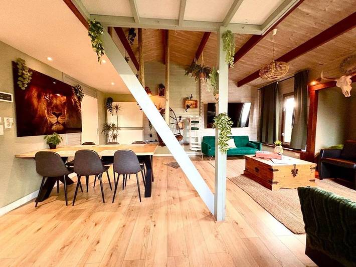 Apartamento de vacaciones para 4 personas, con vistas y jardín además de sauna y terraza - 1