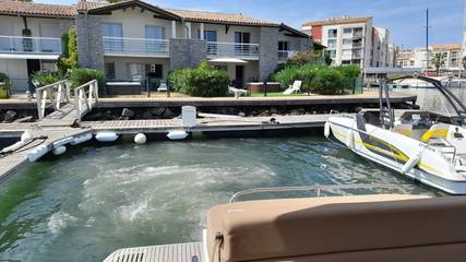 Chambre d’hôte pour 4 personnes, avec jardin et jacuzzi dans Occitanie