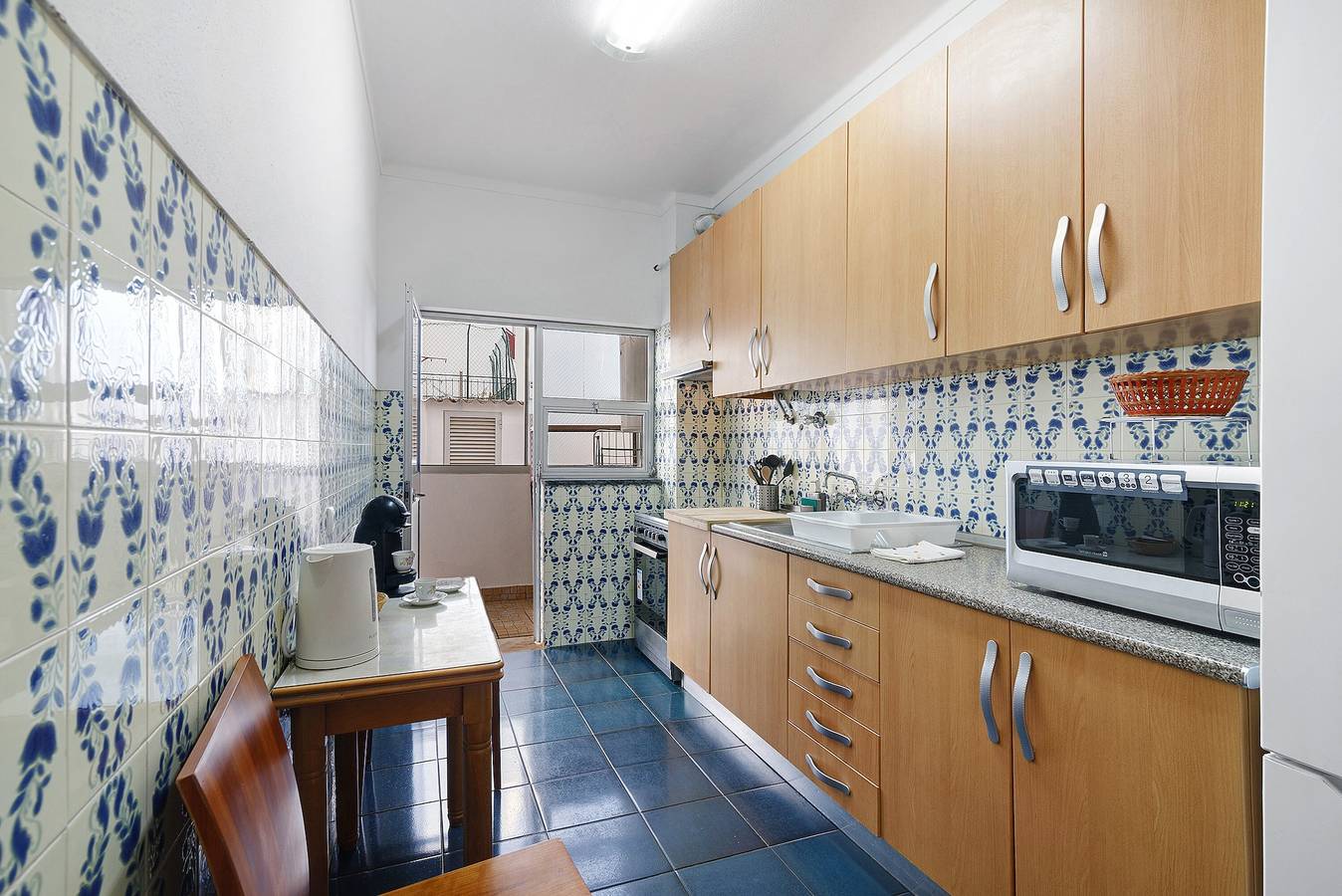 Appartement 'Happy House Central' met Privéterras, Balkon en Wi-Fi, foto 6