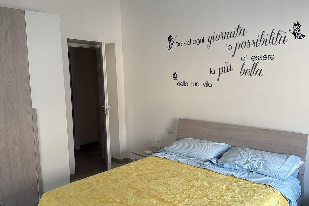 Entire apartment, Dril Host Holiday home in Brindisi - Comfort, relaxation and top location in Brindisi, Salento