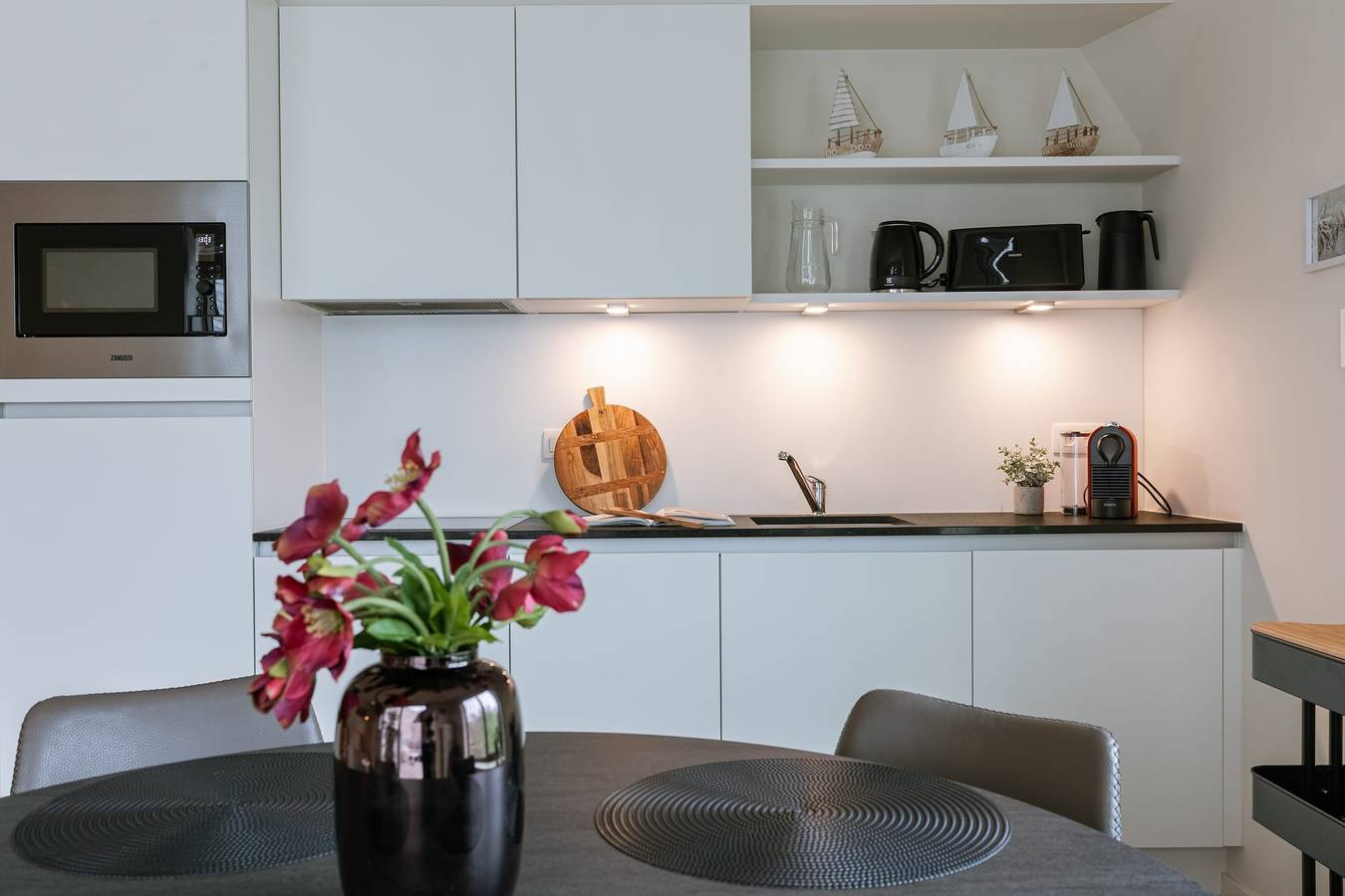 Ganze Wohnung, Huswell - Wide top-floor apt with private parking in Westende, Middelkerke