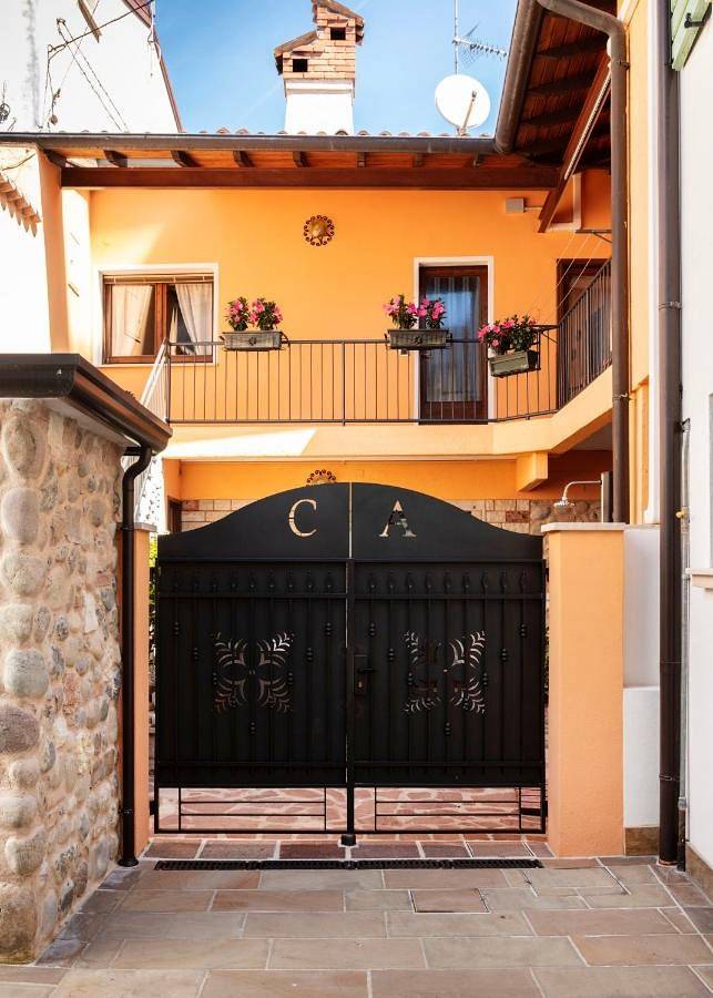 Ferienhaus für 5 Personen, mit Whirlpool und Terrasse, mit Haustier am Gardasee