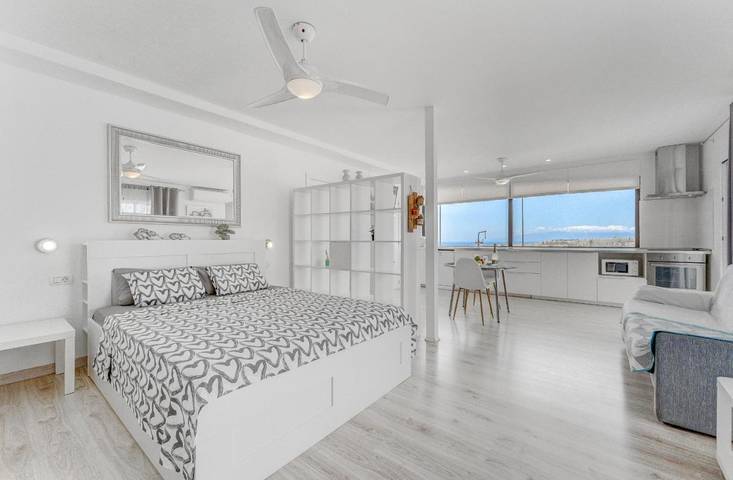 Apartamento para 2 personas, con Balcón además de Terraza y Vistas en Marazul