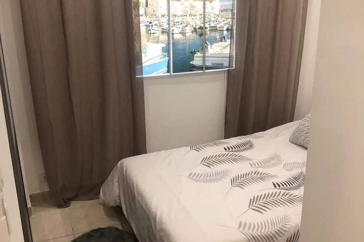 Gîte pour 4 personnes, avec terrasse, animaux acceptés dans La Grande Plage (La Ciotat) - 2