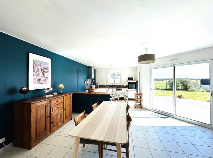 Gîte pour 8 personnes, avec terrasse et jardin