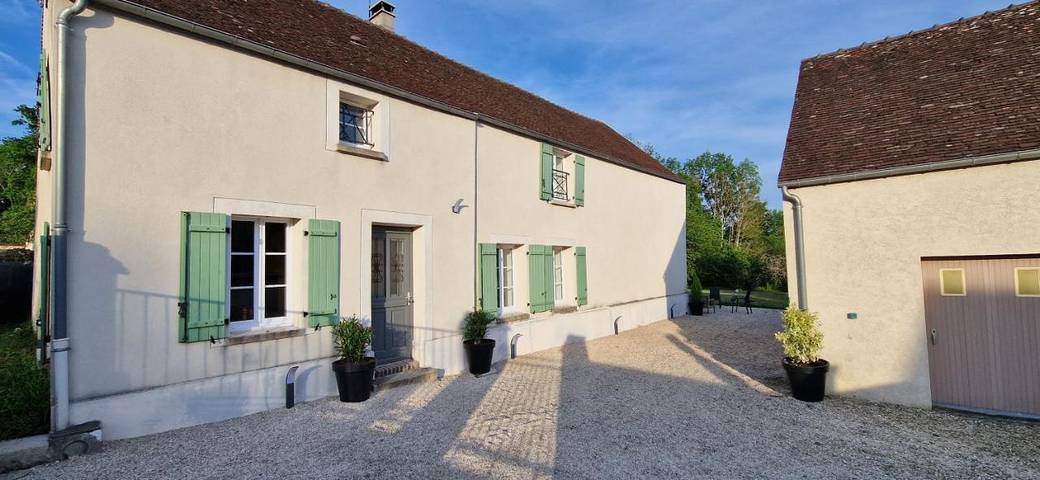 Location de vacances pour 8 personnes, avec jardin et vue à La Celle-sur-Morin - 4