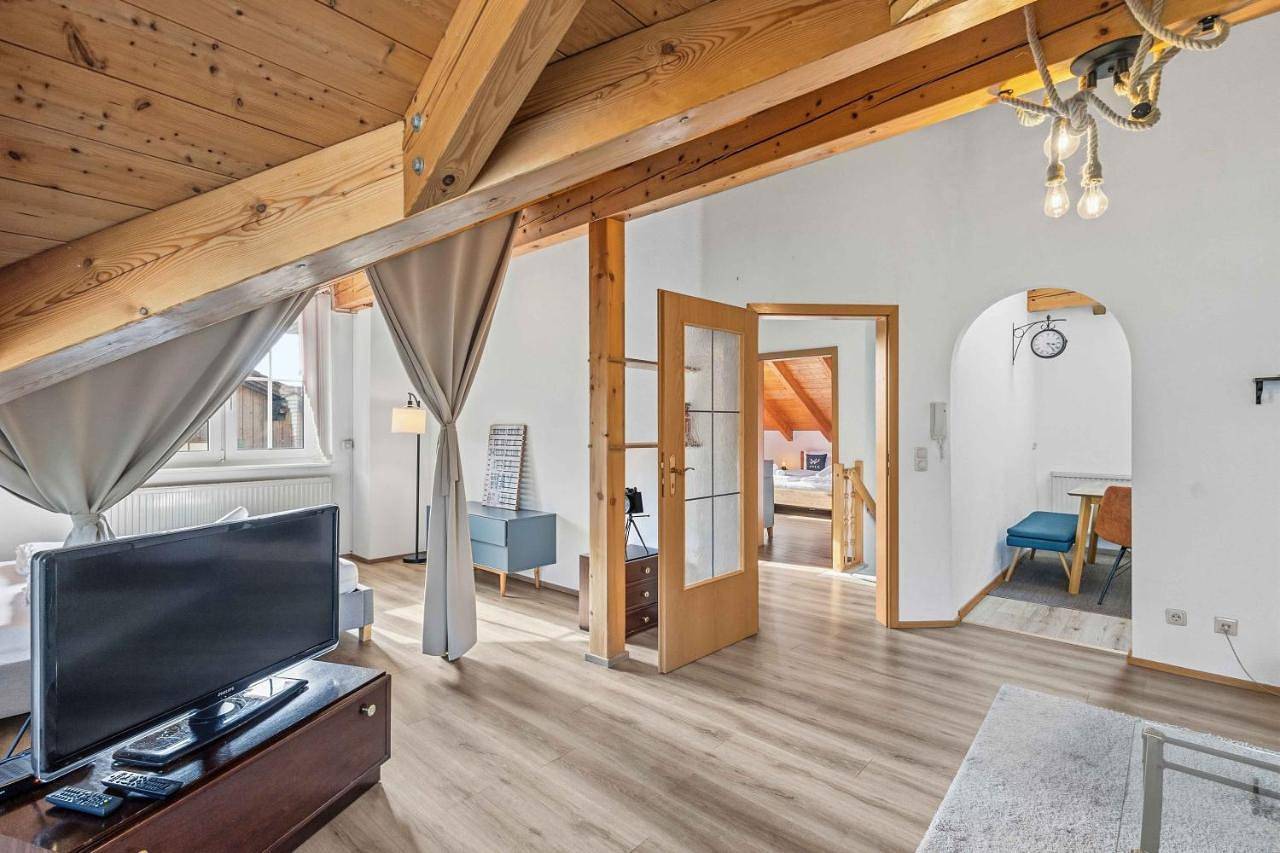 Ganze Wohnung, Kuschelige Ferienwohnung mit Balkon & Free Wifi in Buchenberg, Bayerisch Schwaben