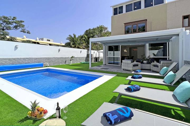 Holiday home for 8 people, with terrace and garden - 1