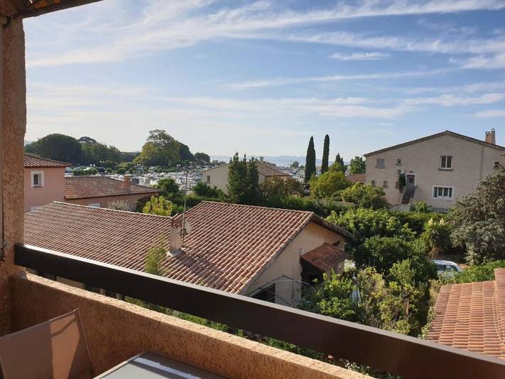 Gîte pour 4 personnes, avec vue et balcon, adapté aux familles dans Plage Miramar - 2