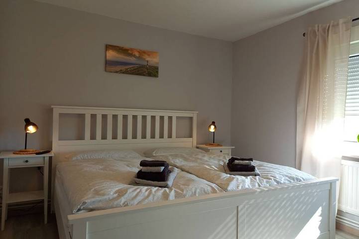 Location de vacances pour 8 personnes, avec jardin et terrasse à Rhauderfehn - 3