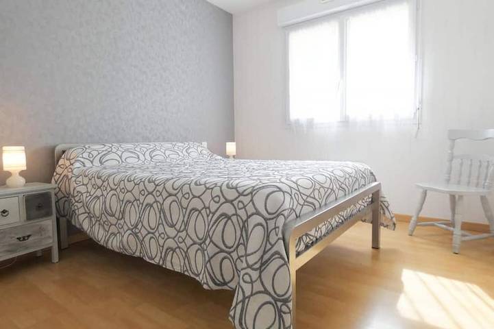 Location de vacances pour 4 personnes, avec jardin à Angoumé - 2