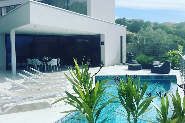 Neue 2017 Luxus Moderne Meerblick Villa Mit Privatem Pool In Klimno ***** in Komoriška, Klimno