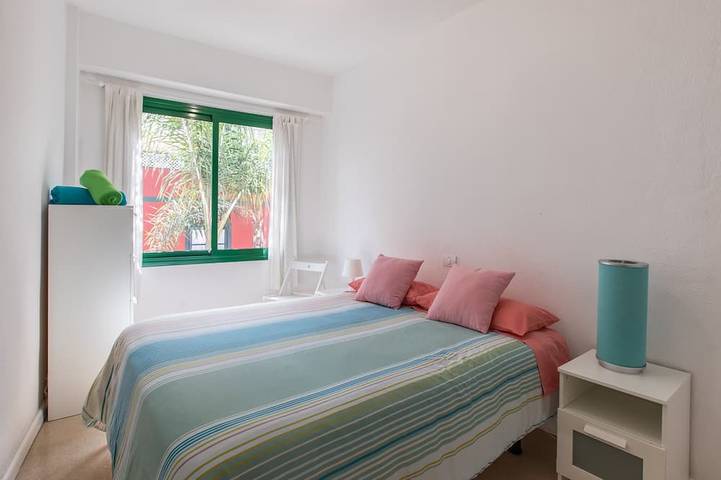 Oferta Especial 15  Sept/20 Diciembre

Casa  En Zona De Costa Y Centro  Ciudad in Playa de San Telmo (Puerto de la Cruz), Puerto de la Cruz