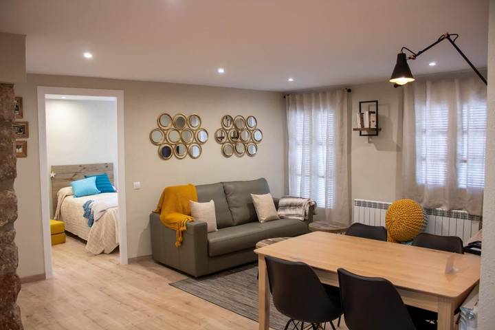 Apartamento para 6 personas, con Balcón y Vistas en Prades