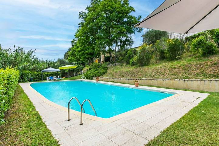 Villa per 4 persone, con giardino e piscina - 1