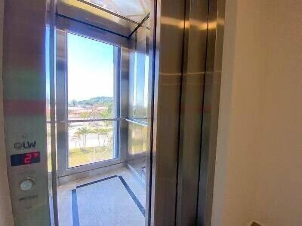 Ganze Wohnung, Wonderful sea view, two covered parking spaces, we have other options. in Toninhas Ubatuba, Ubatuba