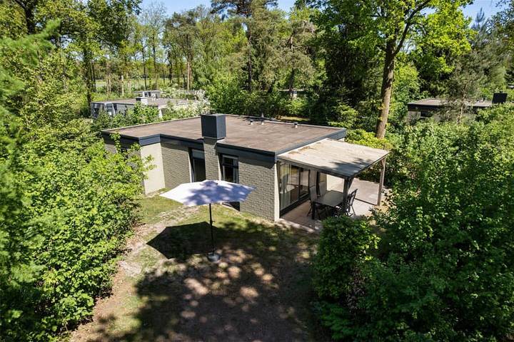 Bungalow für 4 Personen, mit Balkon/Terrasse und Terrasse in Friesland