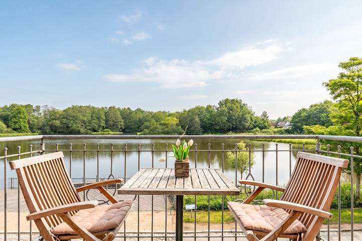 Ferienwohnung für 4 Personen, mit Balkon und Terrasse sowie Sauna in Bredstedt