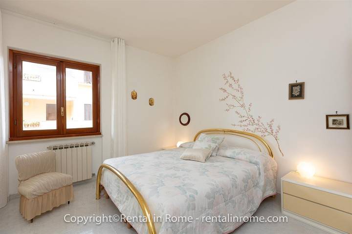 Ganze Wohnung, Ferienwohnung für 5 Personen mit Balkon/Terrasse in Ladispoli, Rom Provinz