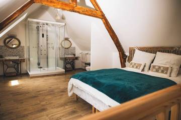 Chambre d’hôte pour 2 personnes, avec jardin ainsi que piscine et jacuzzi à Octeville-sur-Mer