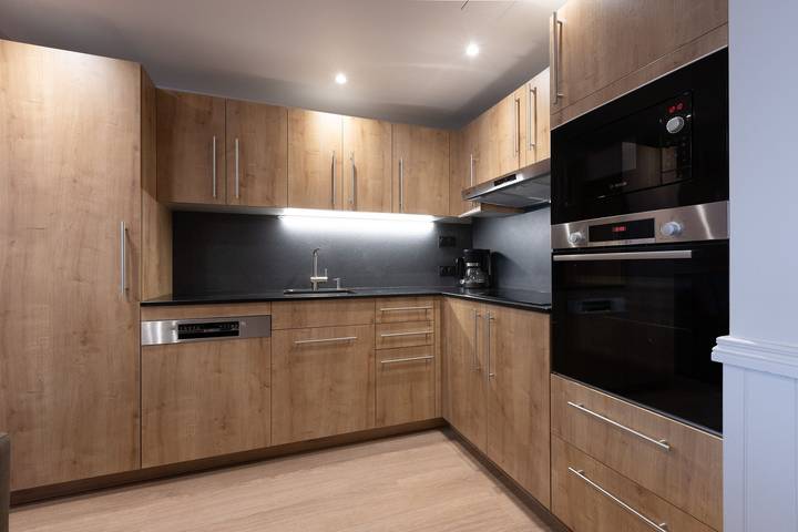 Gîte pour 14 personnes, avec balcon ainsi que piscine et sauna dans Belle Plagne - 3