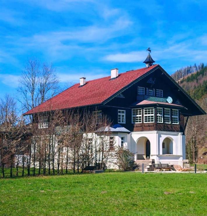 Ferienhaus für 16 Personen, mit Seeblick und Garten