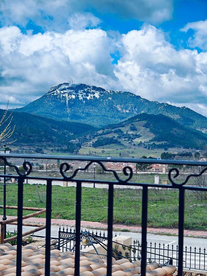 Casa rural para 10 personas, con piscina además de jardín y vistas, Se admiten mascotas en Sierras del Segura - 4