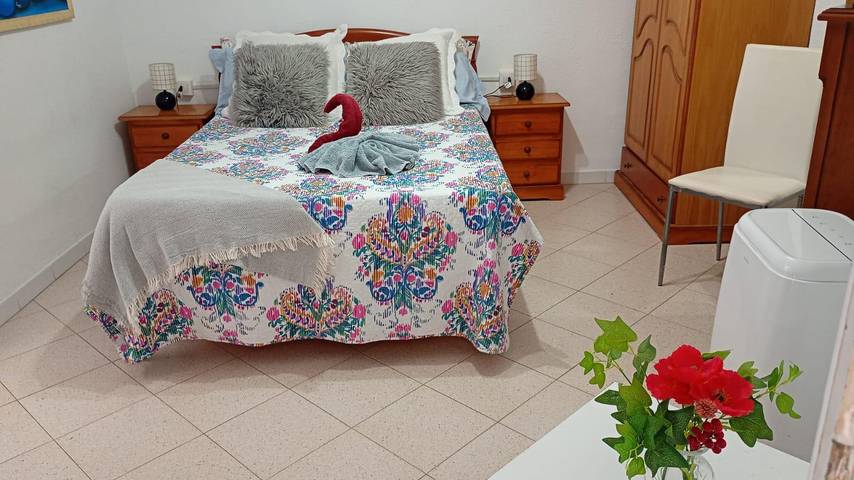 Gîte pour 4 personnes, avec vue sur l’océan ainsi que piscine et jardin à Adeje - 3