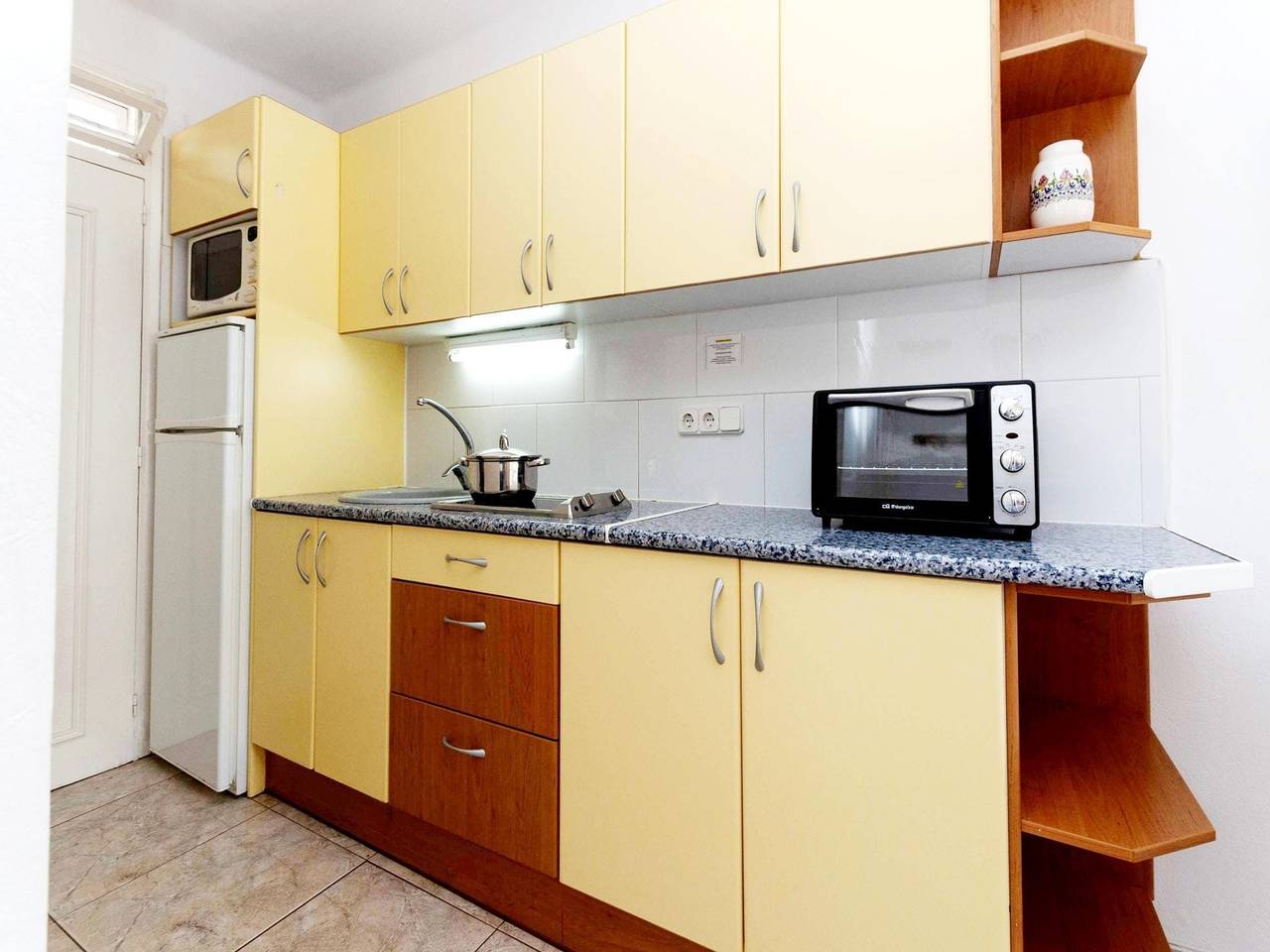 Appartement entier, Studio à Roses près de la plage Santa Margarita in Santa Margarida, Roses