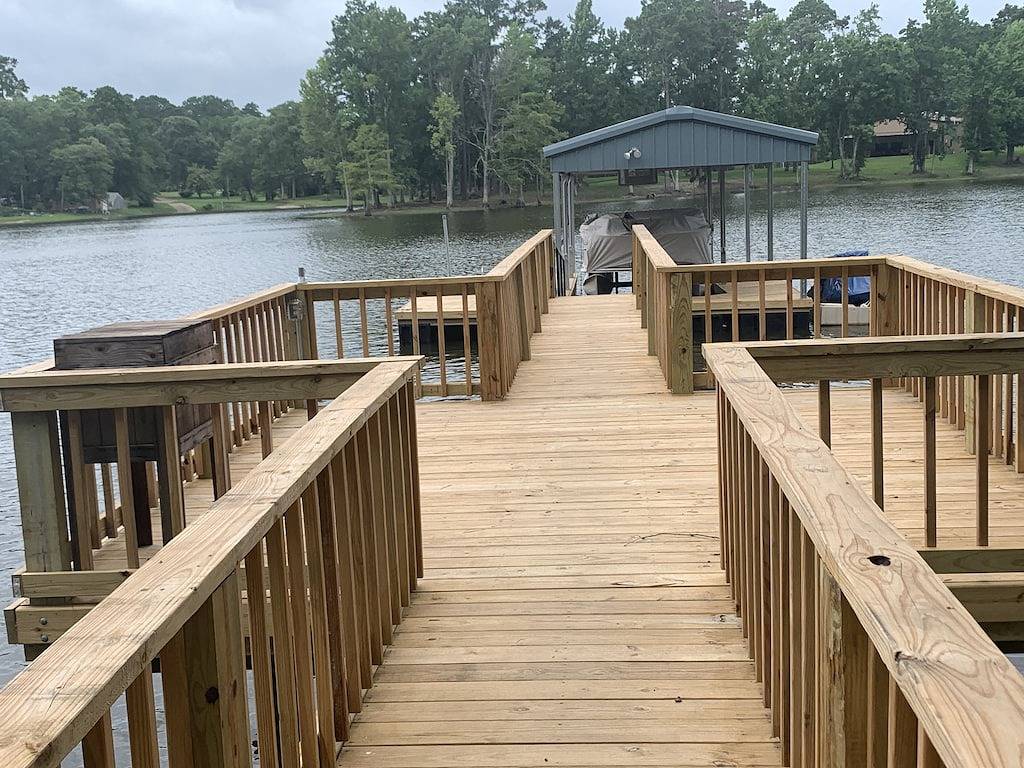 Beautiful Lakefront Home On Toledo Bend With Dock! High-Speed Wi-Fi! in Toledo Bend Reservoir