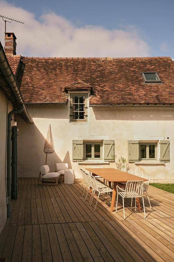 Location de vacances pour 10 personnes, avec jardin et terrasse à Boutigny-Prouais