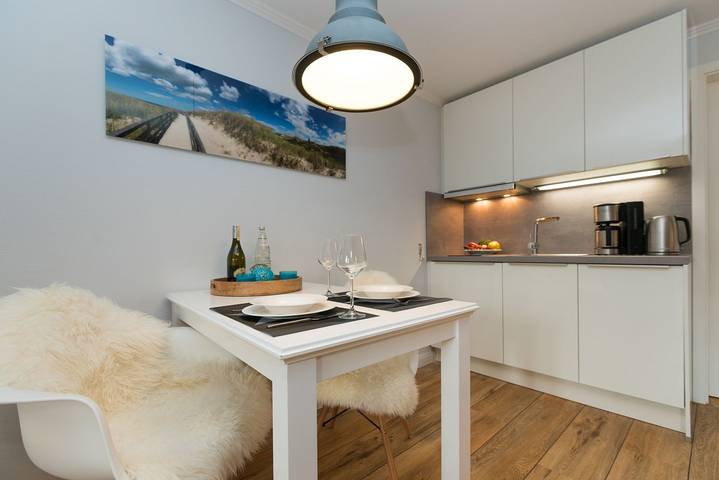 Ganze Wohnung, Moderne Ferienwohnung in Keitum: Komfort auf 38 m² für zwei Personen in Keitum, Sylt (Gemeinde)