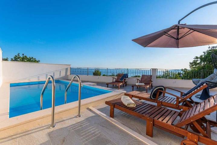Ferienhaus für 5 Personen, mit Sauna und Terrasse sowie Whirlpool in Makarska