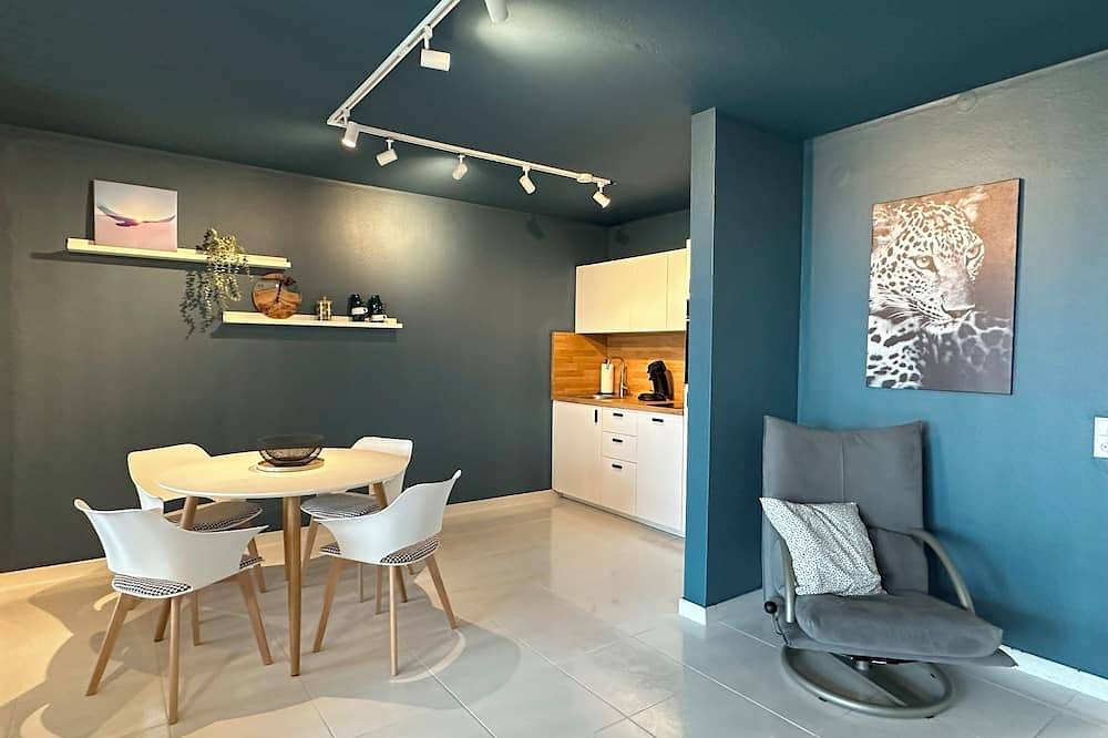 Ganze Wohnung, Familienapartment über den Dächern-mit Panoramablick bis zum Straßburger Münster in Kehl, Mittlerer Schwarzwald