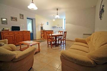 Gîte pour 12 Personnes dans Saint-Julien-le-Petit, Parc Naturel Régional de Millevaches en Limousin, Photo 4