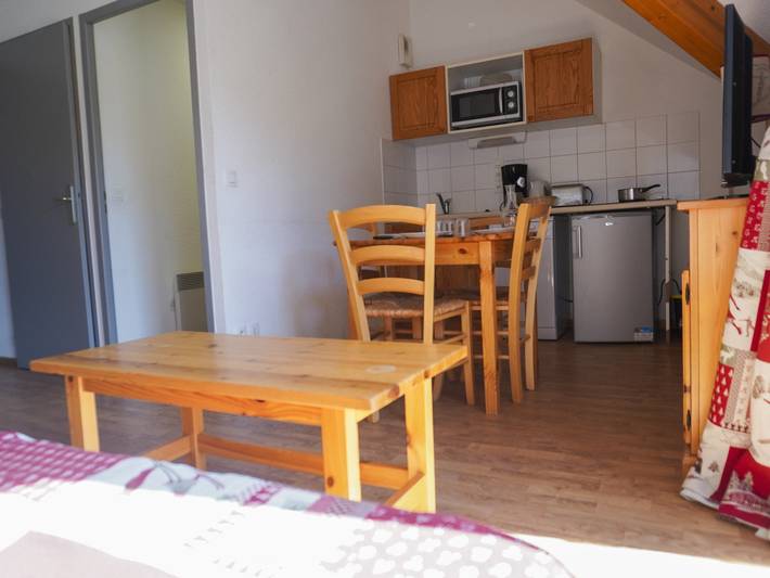 Gîte pour 4 personnes à Montgellafrey - 4