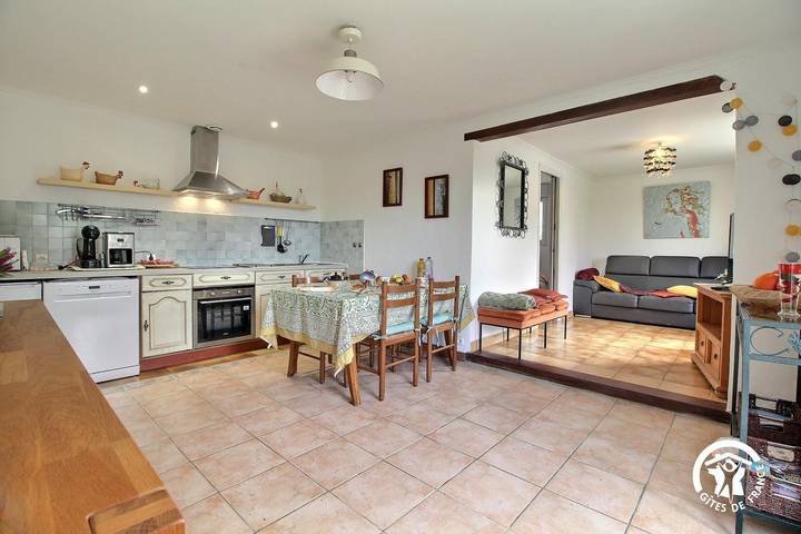 Gîte pour 4 personnes, avec terrasse et jardin, animaux acceptés à Inzinzac-Lochrist - 4