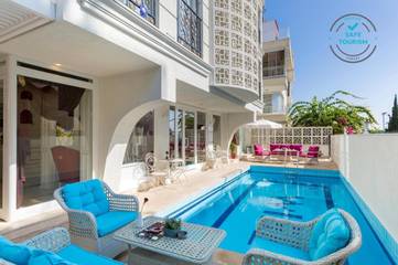 Hôtel pour 2 personnes, avec sauna et piscine ainsi que jacuzzi et terrasse à Antalya