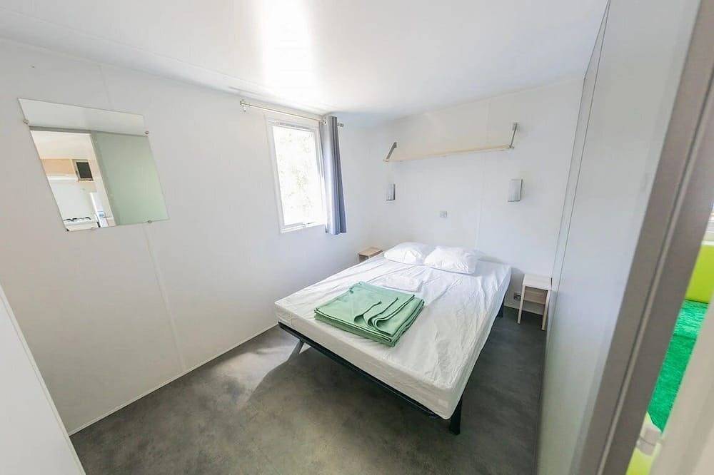 Zecamping 4* animé piscine couverte pet friendly mobil-home Tv 27m2 in Saint-Augustin, Côte de Beauté