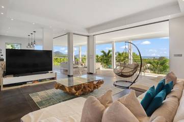 Location de vacances pour 10 personnes, avec jardin et piscine ainsi que terrasse et vue dans Anse Mabouyas