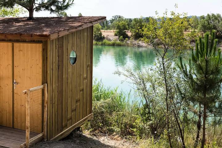 Camping für 4 Personen, mit Terrasse, mit Haustier in Vaucluse - 3