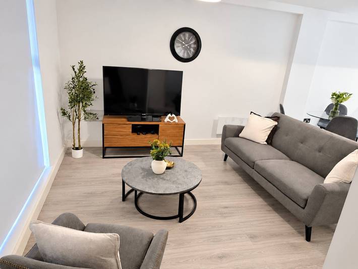 Apartamento entero, Amplio apartamento de 2 dormitorios con comodidades modernas en el Gran Mánchester in Mánchester, Gran Mánchester