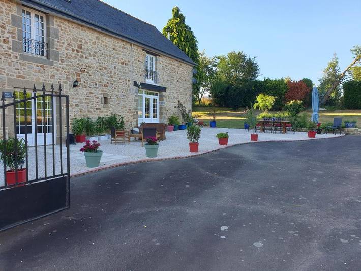 Location de vacances pour 4 personnes, avec jardin et vue à Villiers-le-Pré - 3