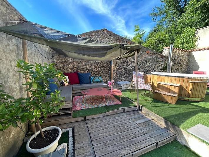 Maison d’hôte pour 6 personnes, avec terrasse ainsi que jardin et vue dans la Drôme - 2