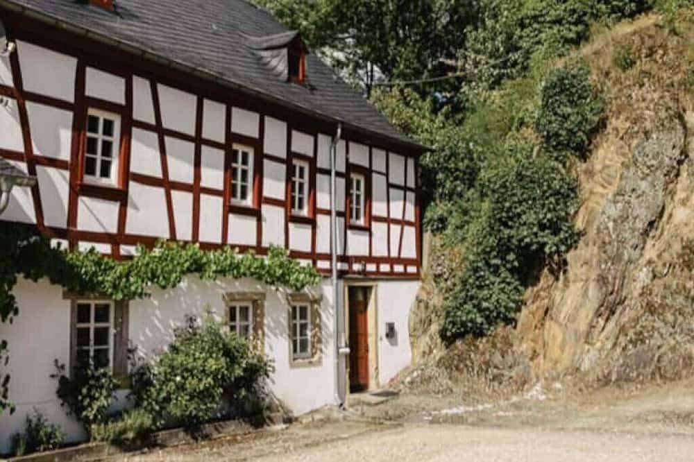 Gesamte Unterkunft: Apartment in Gemünden, Deutschland in Gemünden, Nahetal