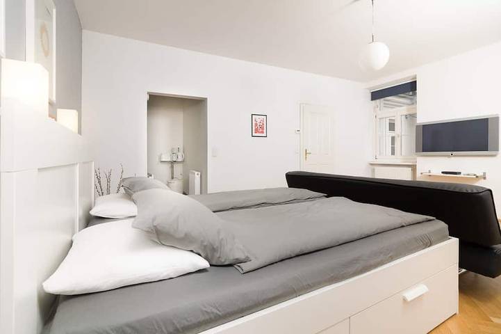 Ganze Wohnung, Neu renoviertes Apartment – ​​500 Meter vom Stadtzentrum entfernt – Klimatisiert in Wien, Donau Niederösterreich