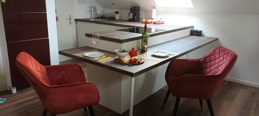 Ferienwohnung für 2 Personen, mit Seeblick und Ausblick sowie Garten in Irrsee - 3