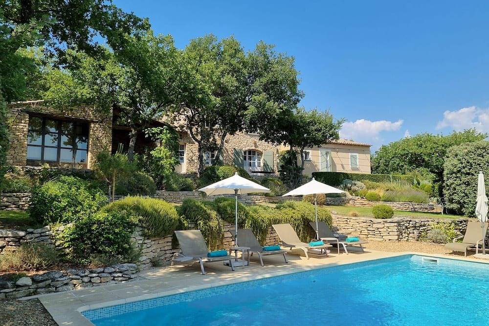 Charming, quiet house with view of the Luberon in Goult, Regionaler Naturpark Luberon
